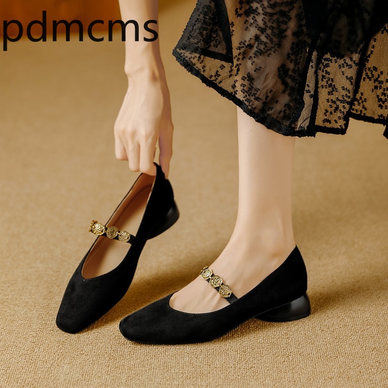 Vintage Fashion Designers - Designer Women's Shoes Vintage Mary Jane
