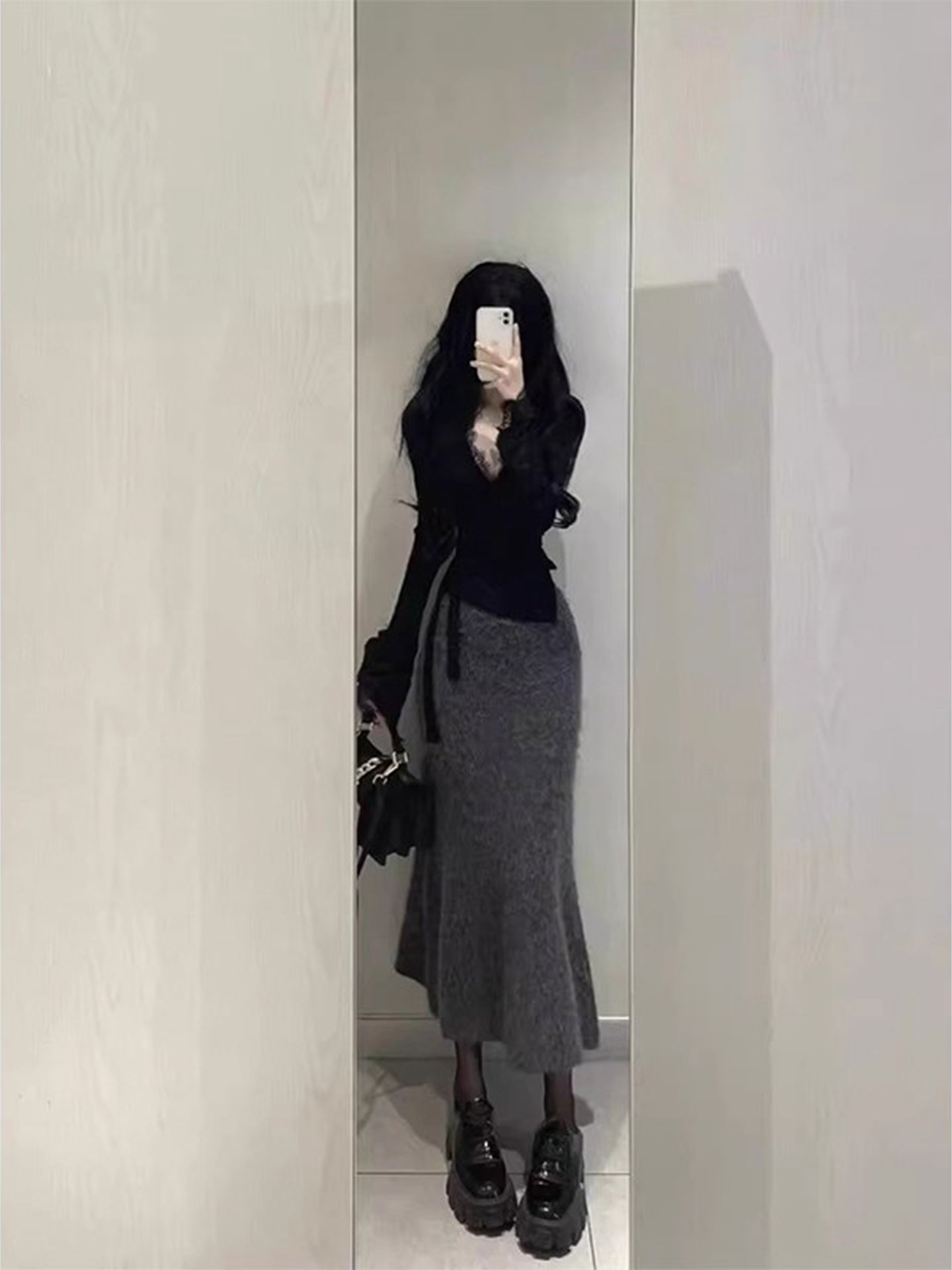 Vintage Fashion Pieces - Large Size Vintage Knitted Grey Skirt