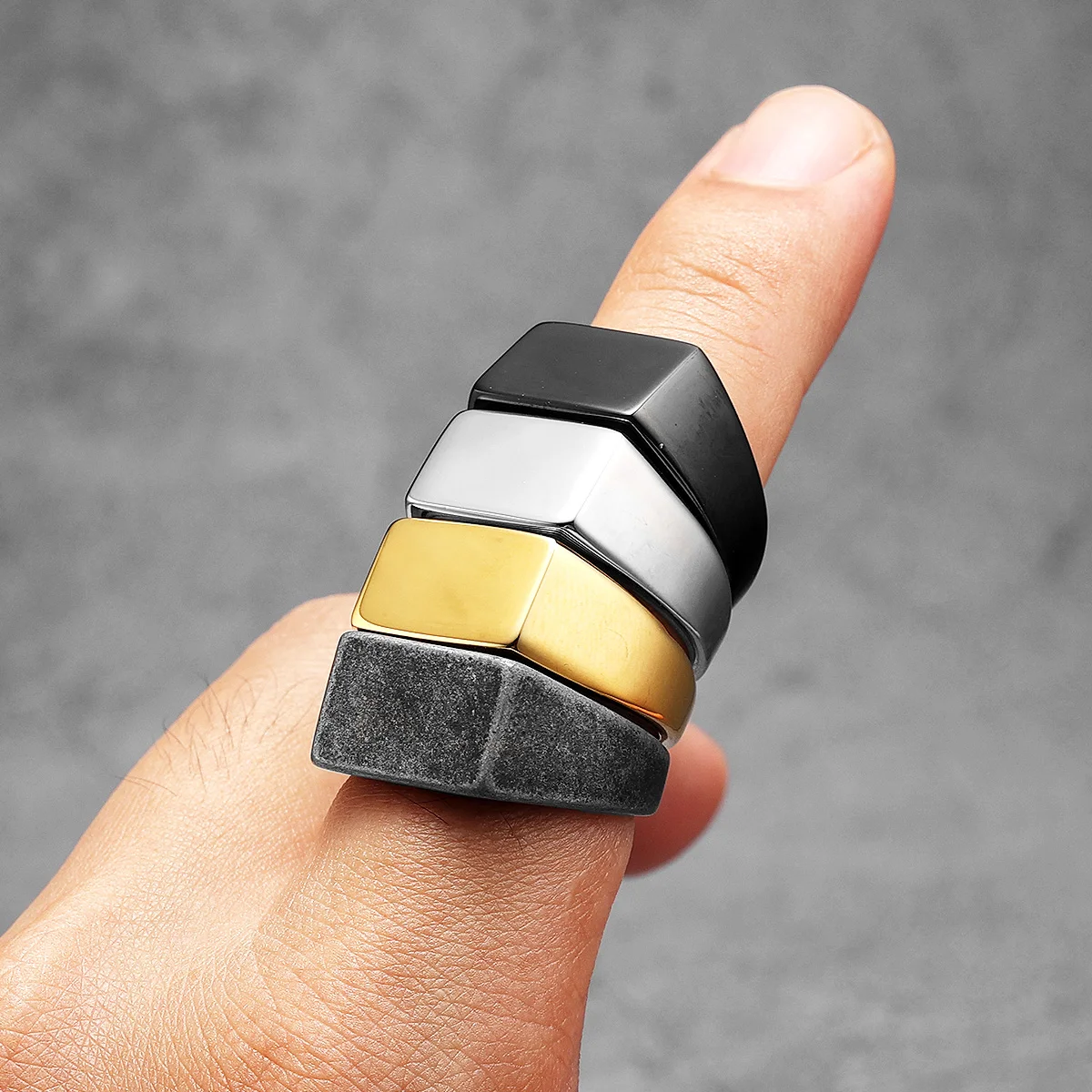 Minimalist Rectangle Engrave M - Vintage Fashion Newtown review and price