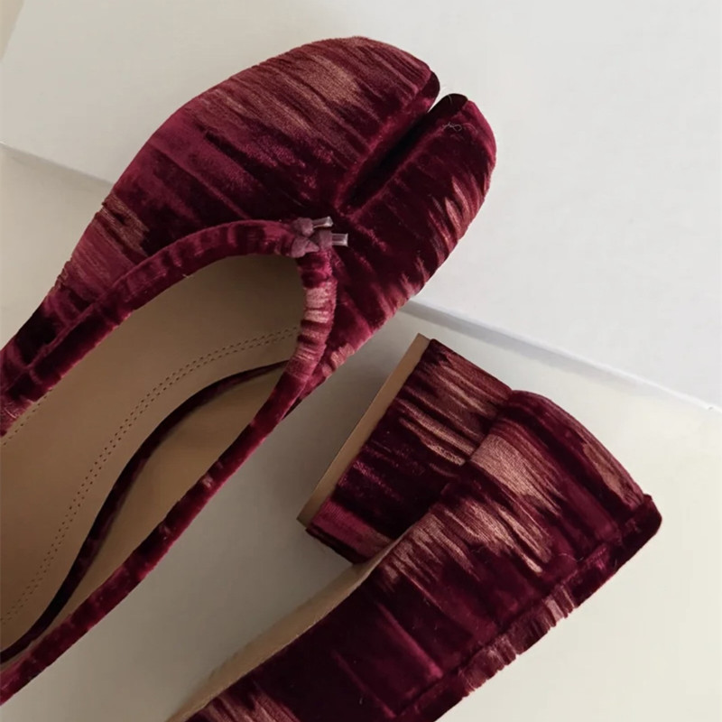 Fashion Pleated Designer Flann - Vintage Fashion Designers review and price