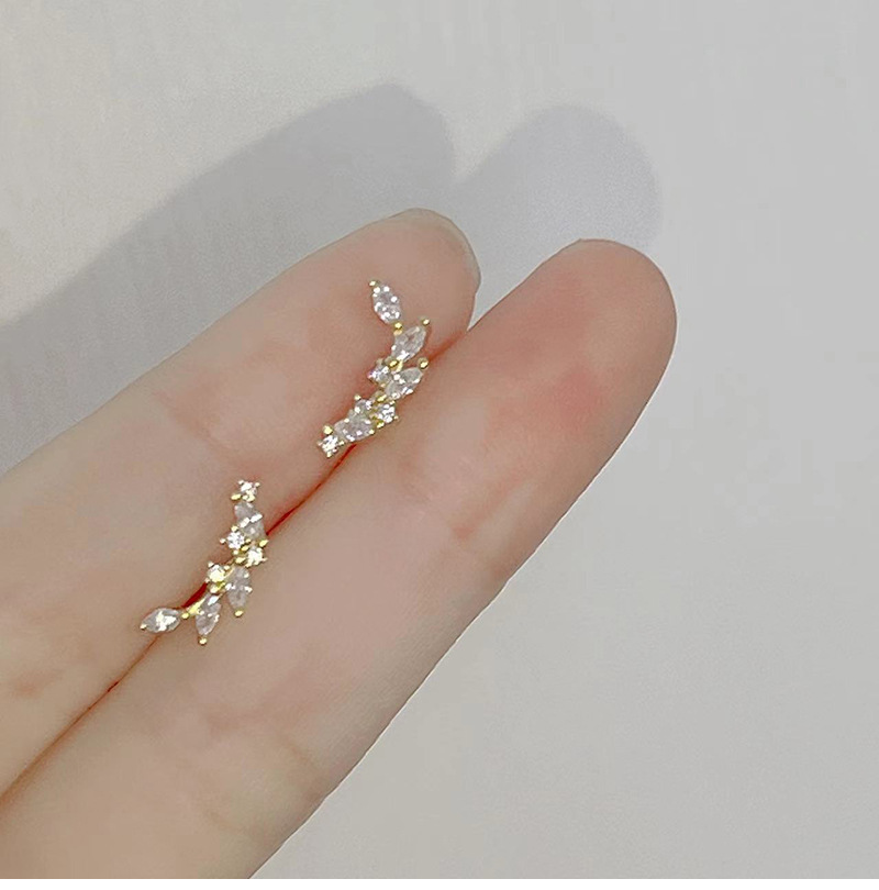 Korea Exquisite Curved Shiny Z - Vintage Fashion Korea review and price